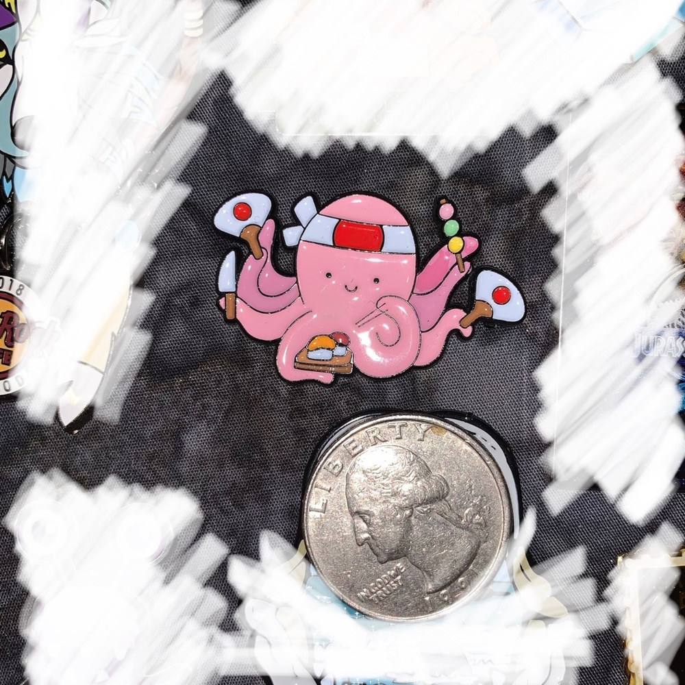 Octopus w sushi limited edition pin (Leon Romer)